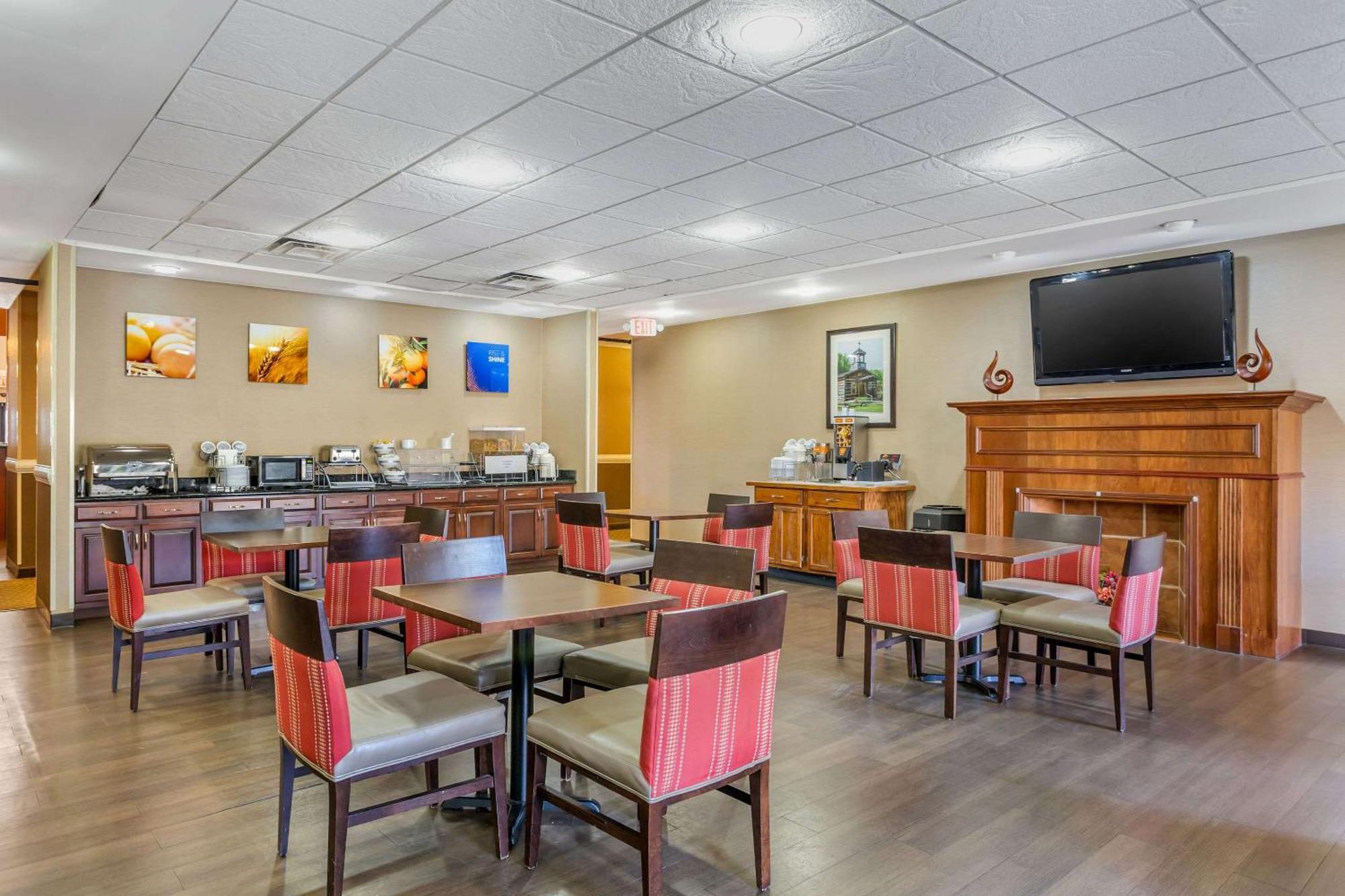 Comfort Suites South Point - Huntington Exterior foto